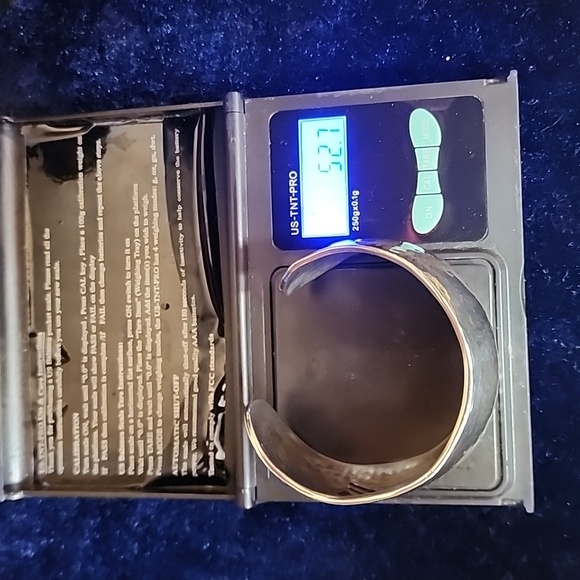 Silpada 925 Sterling Silver Hammered Look Cuff Bracelet - Picture 11 of 12